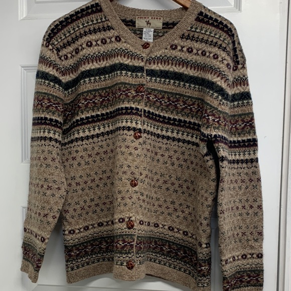 Women's 100% Wool Patterned Cardigan Sweater - Picture 5 of 16